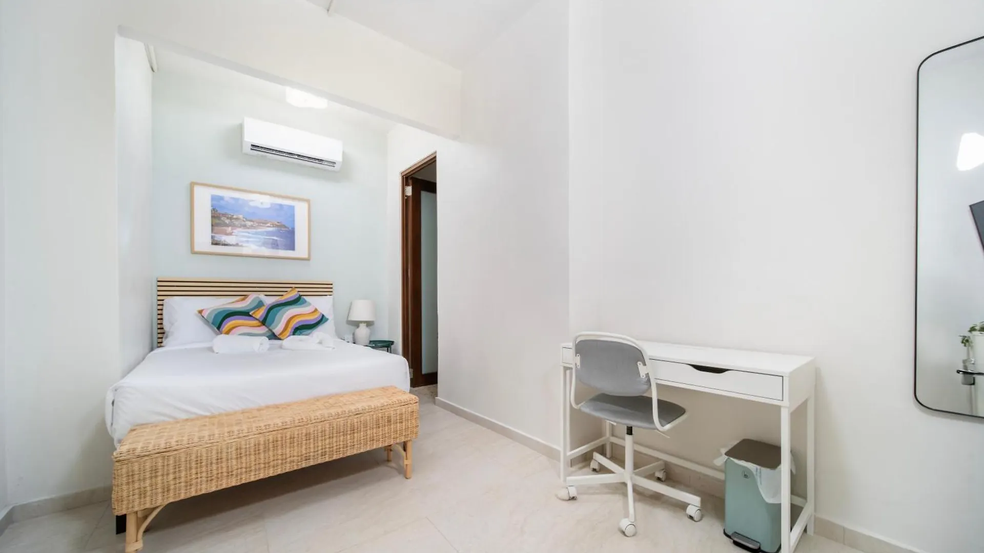 Room 15 Skyline Sips & Santurce Charm San Juan